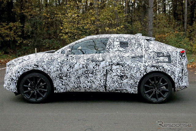 トヨタ『C-HR』次期型プロトタイプ(スクープ写真)