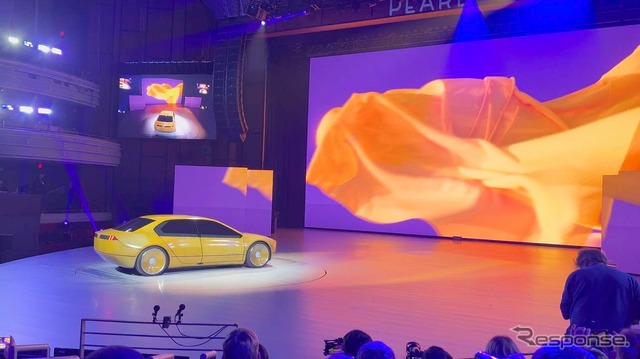 BMW i Vision Dee(CES 2023プレビュー)