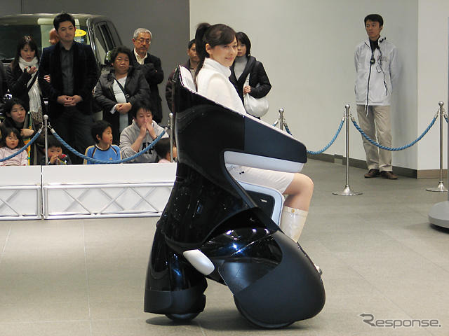 トヨタ i-REAL 運転体験　2月28日から