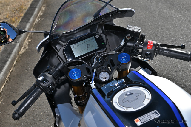ヤマハ YZF-R15M