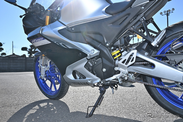 ヤマハ YZF-R15M