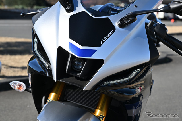 ヤマハ YZF-R15M