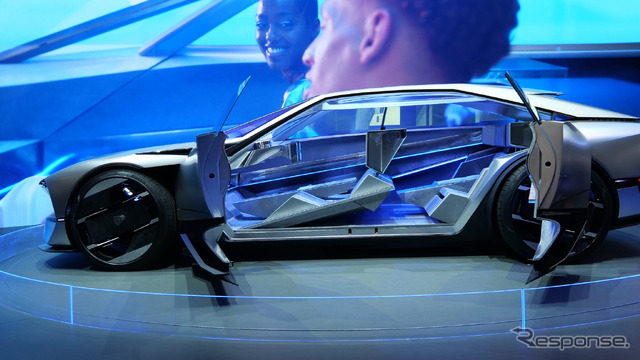 プジョー インセプション・コンセプト(CES 2023)