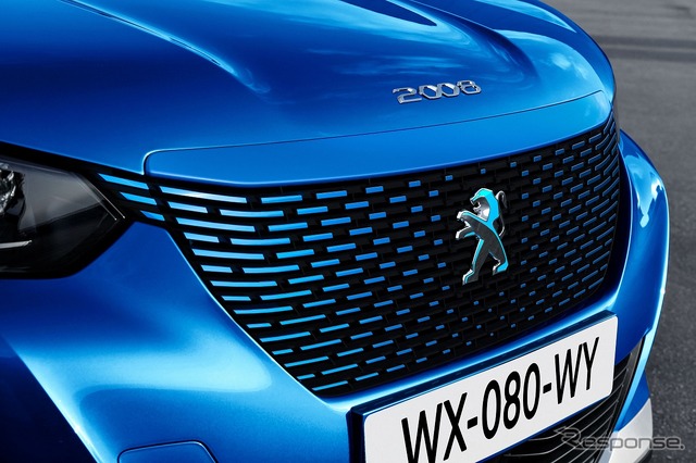 プジョー e-2008