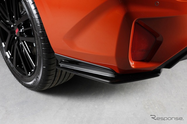 スバル インプレッサ新型(日本仕様車・プロトタイプ)STI パーツ装着車