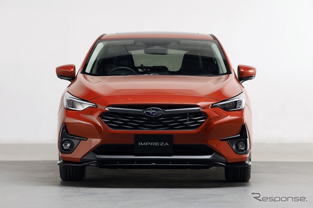 スバル インプレッサ新型(日本仕様車・プロトタイプ)STI パーツ装着車