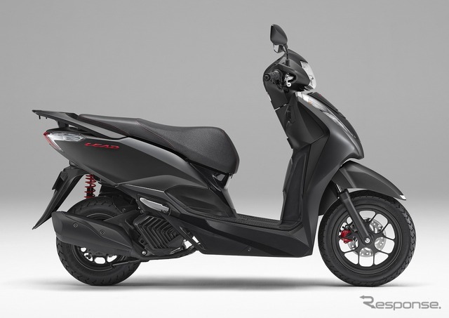 ホンダ リード125（マットギャラクシーブラックメタリック）