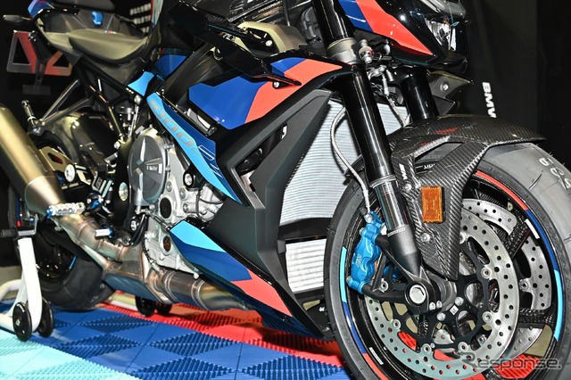BMW M 1000 R(M コンペティション パッケージ)