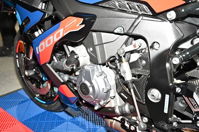 BMW M 1000 R(M コンペティション パッケージ)