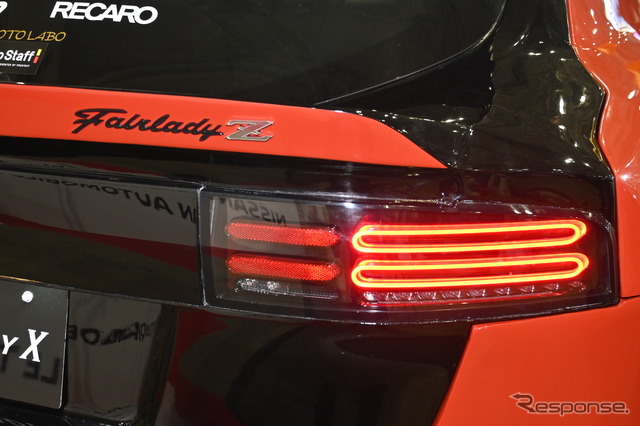 日産愛知自動車大学校/日産京都自動車大学校が製作した『フェアレディX』(東京オートサロン2023)