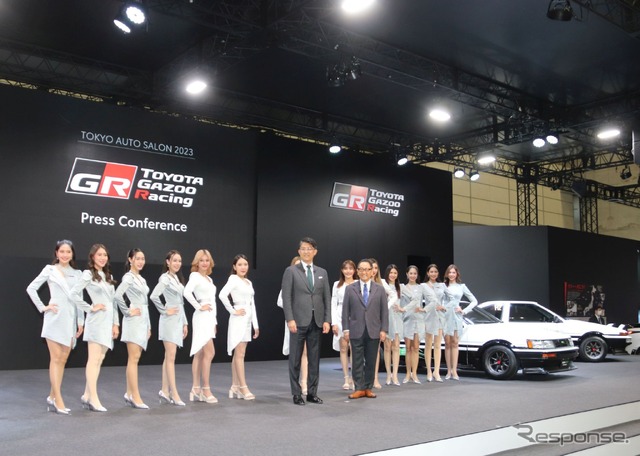 GAZOO RACINGのAE86 BEVとAE86 H2(東京オートサロン2023)