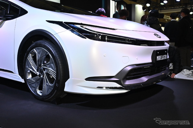プリウス モデリスタ ELEGANT ICE STYLE(東京オートサロン2023)