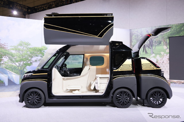 日産 ROOX SUITE CONCEPT(東京オートサロン2023)