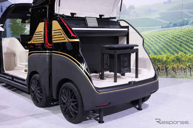 日産 ROOX SUITE CONCEPT(東京オートサロン2023)