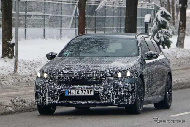 BMW i5ツーリング プロトタイプ(スクープ写真)