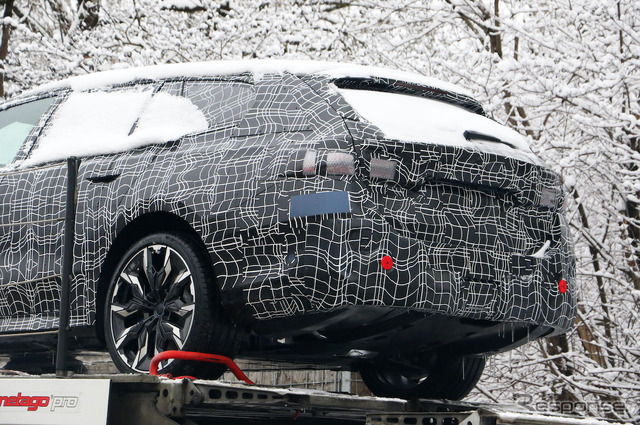 BMW i5ツーリング プロトタイプ(スクープ写真)