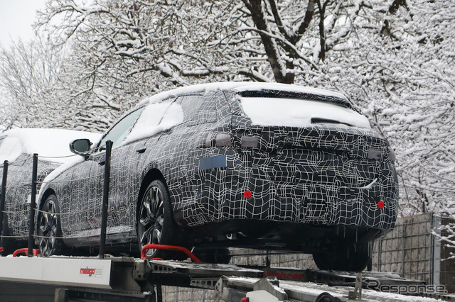 BMW i5ツーリング プロトタイプ(スクープ写真)