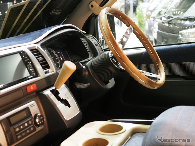 7th E-Life「カリフォルニアスタイル・タイプ2」の運転席周り