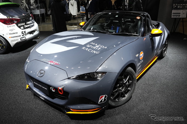 マツダ ロードスター パーティレース仕様車(東京オートサロン2023)