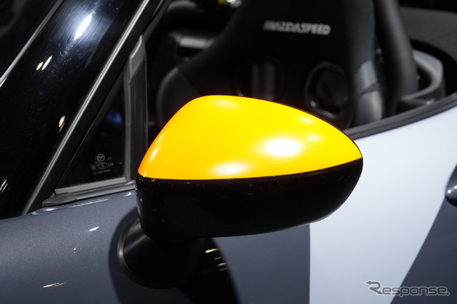 マツダ ロードスター パーティレース仕様車(東京オートサロン2023)