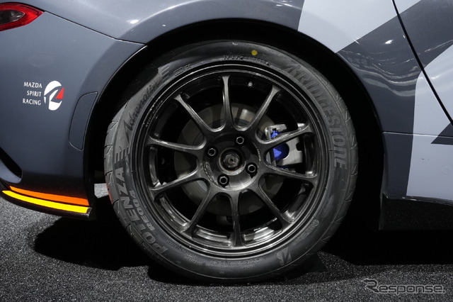 マツダ ロードスター パーティレース仕様車(東京オートサロン2023)