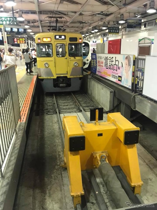 西武2000系前パン車2403号車（2018年9月、西武新宿駅）