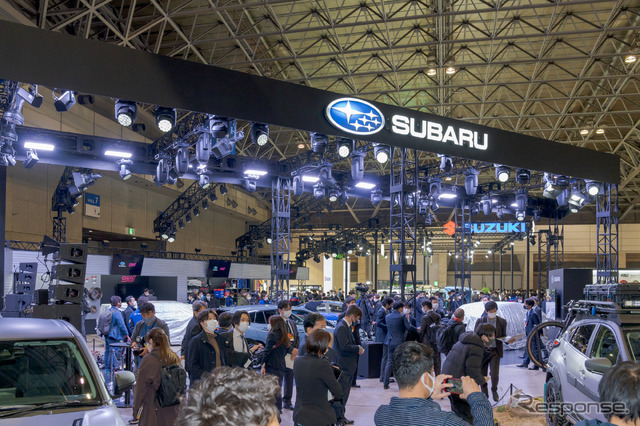 SUBARUのブース。