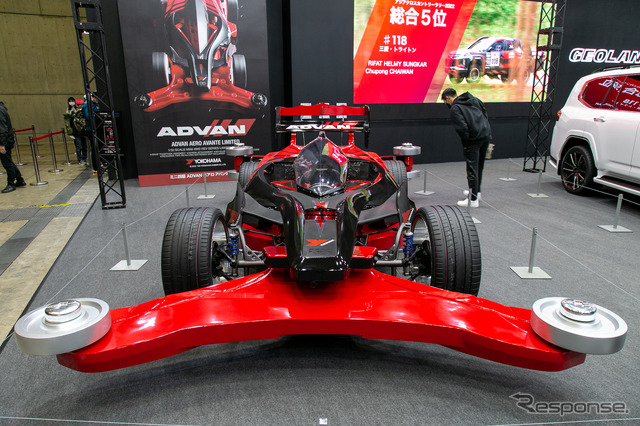 横浜ゴム×ミニ四駆(東京オートサロン2023)