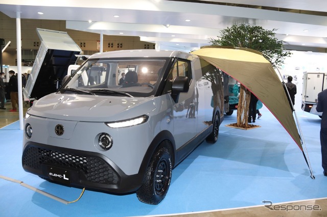 東京オートサロン2023:HWEエレモLの移動オフィス架装
