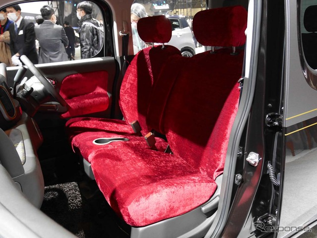 日産 キューブ リフレッシュ&レトロコンセプト(東京オートサロン2023)