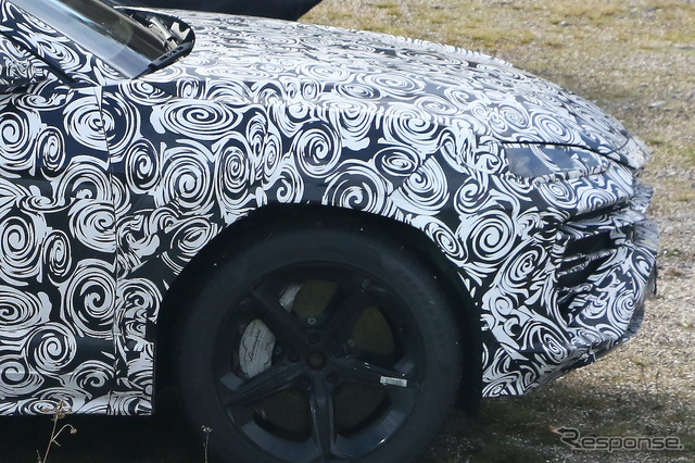 ランボルギーニ ウルスPHEV(仮)プロトタイプ(スクープ写真)