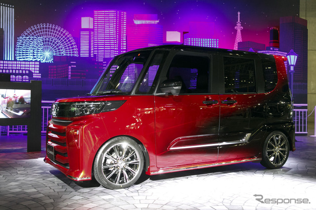 タントカスタムRed&Black(ダイハツ/東京オートサロン2023)