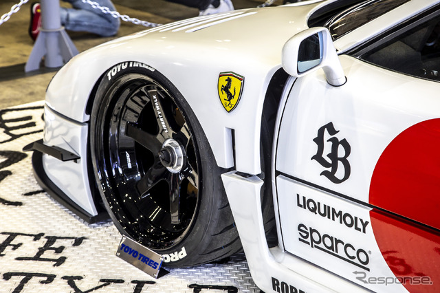 リバティウォーク フェラーリ F40