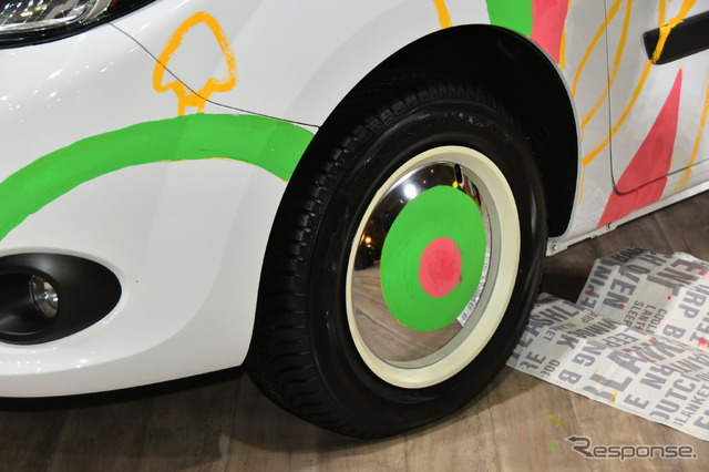ダンロップ ALL SEASON MAXX AS1(東京オートサロン2023)