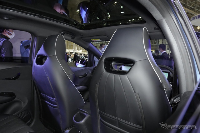 BYD ドルフィン(東京オートサロン2023)