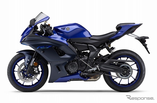 ヤマハ YZF-R7 ABS(ブルー)