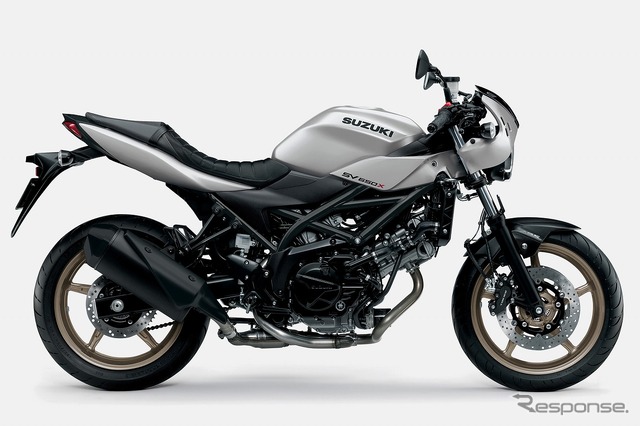 スズキ SV650X ABS(シルバー)