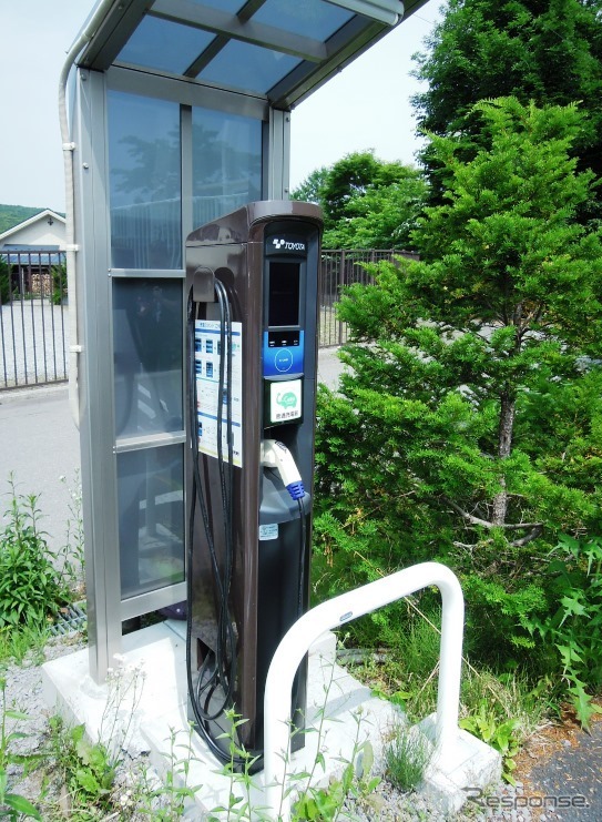 ART HOTEL DOGLEG軽井沢 従来からある200V充電設備