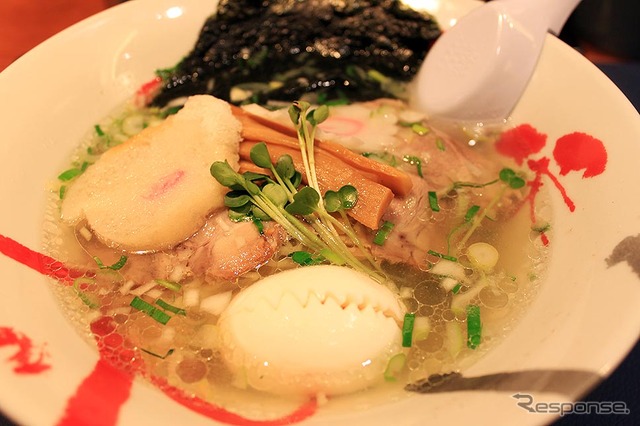 東京駅八重洲南口地下1階に1月24日~4月19日の期間限定でオープンする「函館麺厨房あじさい」