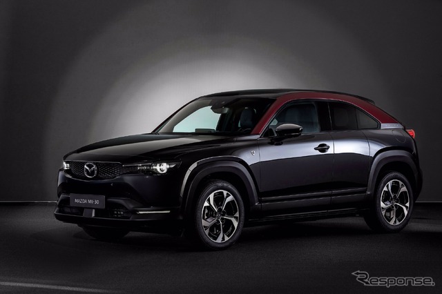 マツダ MX-30 e-SKYACTIV R-EV エディションR(欧州仕様)