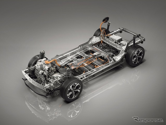 マツダ MX-30 e-SKYACTIV R-EV (欧州仕様)
