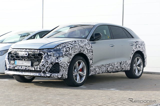 アウディ Q8 改良新型プロトタイプ(スクープ写真)