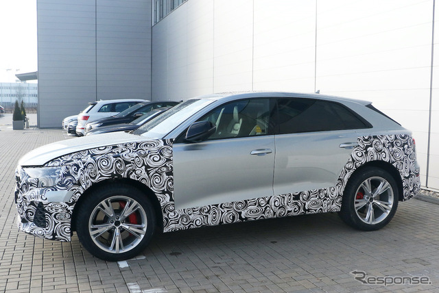アウディ Q8 改良新型プロトタイプ(スクープ写真)