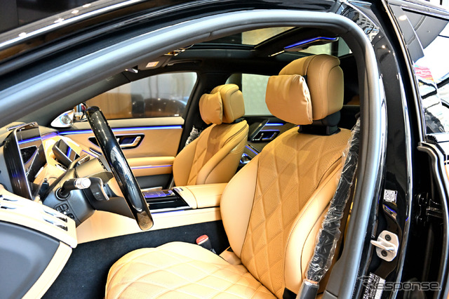 メルセデス・マイバッハブランドの特別仕様車「Limited Edition Maybach by Virgil Abloh(リミテッド エディション マイバッハ バイ ヴァージル アブロー)」