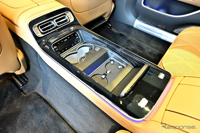 メルセデス・マイバッハブランドの特別仕様車「Limited Edition Maybach by Virgil Abloh(リミテッド エディション マイバッハ バイ ヴァージル アブロー)」
