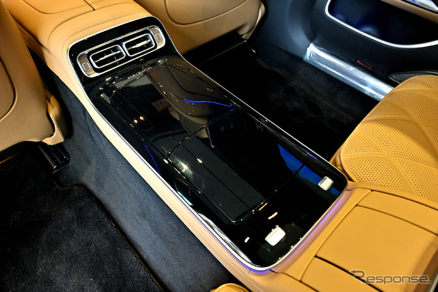 メルセデス・マイバッハブランドの特別仕様車「Limited Edition Maybach by Virgil Abloh(リミテッド エディション マイバッハ バイ ヴァージル アブロー)」