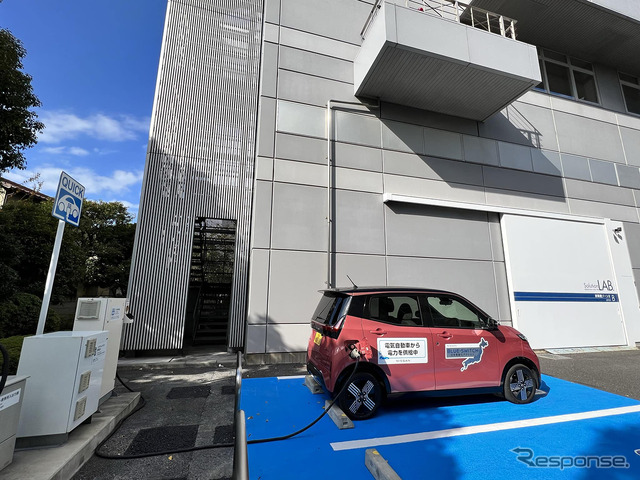 日産サクラと日立標準型エレベーターをV2Xシステムでつなぎ、EVからの給電でエレベーターを継続運転させる実証実験