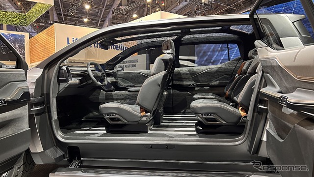 ラム1500レボリューションBEVコンセプト(CES 2023)