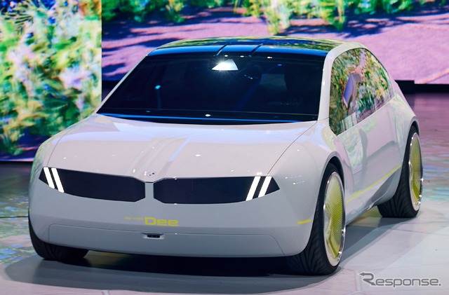 BMW i Vision Dee(CES 2023)