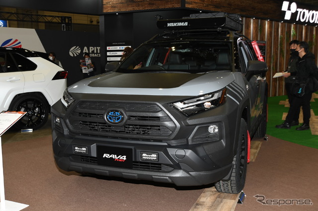 トヨタ RAV4 PHEV オフロードパッケージ(東京オートサロン2023)